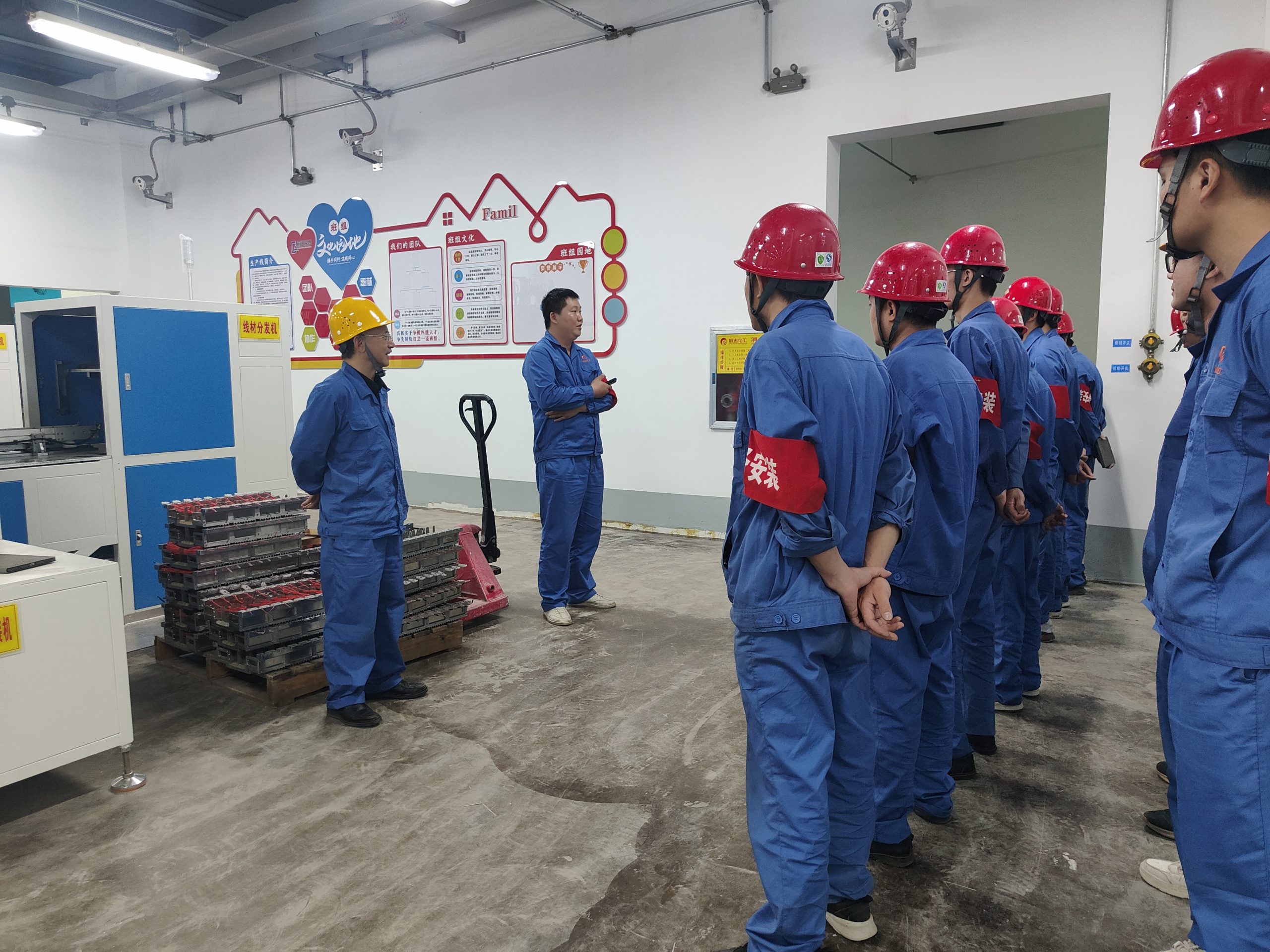 HT6000-II型年產(chǎn)2000萬發(fā)電子雷管自動生產(chǎn)線-東莞市弘騰自動化智能科技有限公司